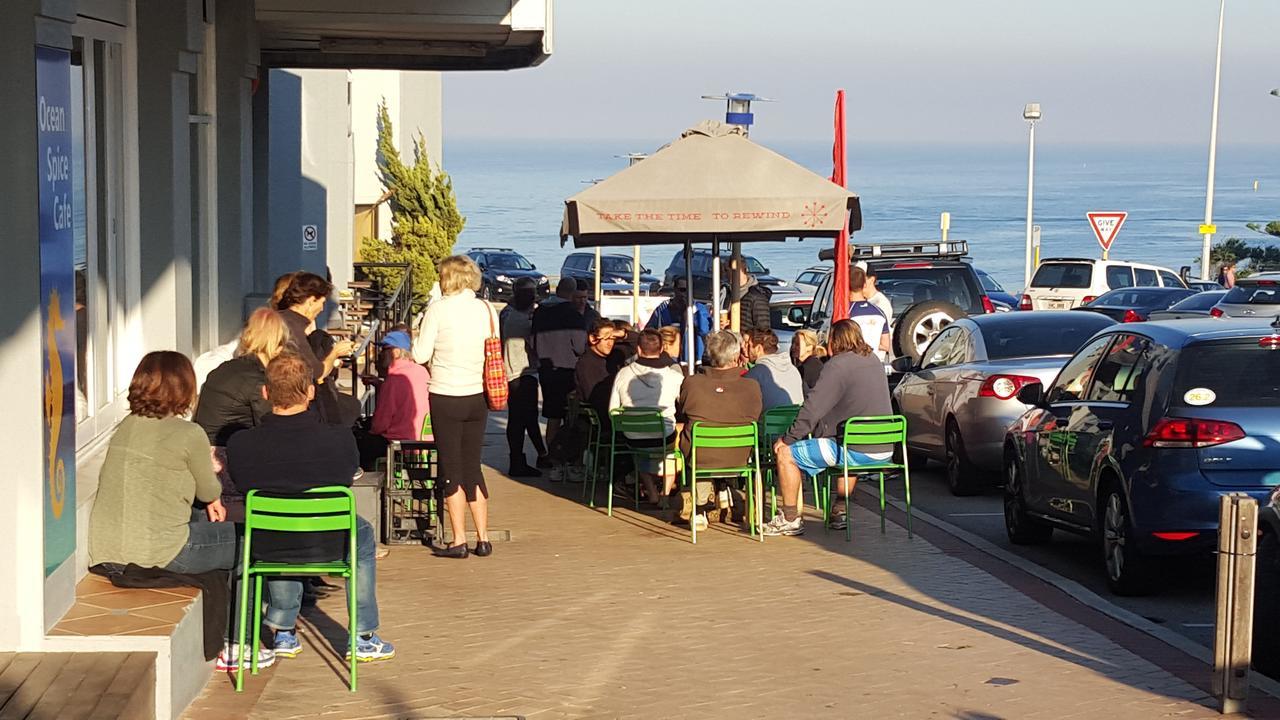 Ocean Beach Backpackers Vandrerhjem Perth Eksteriør bilde